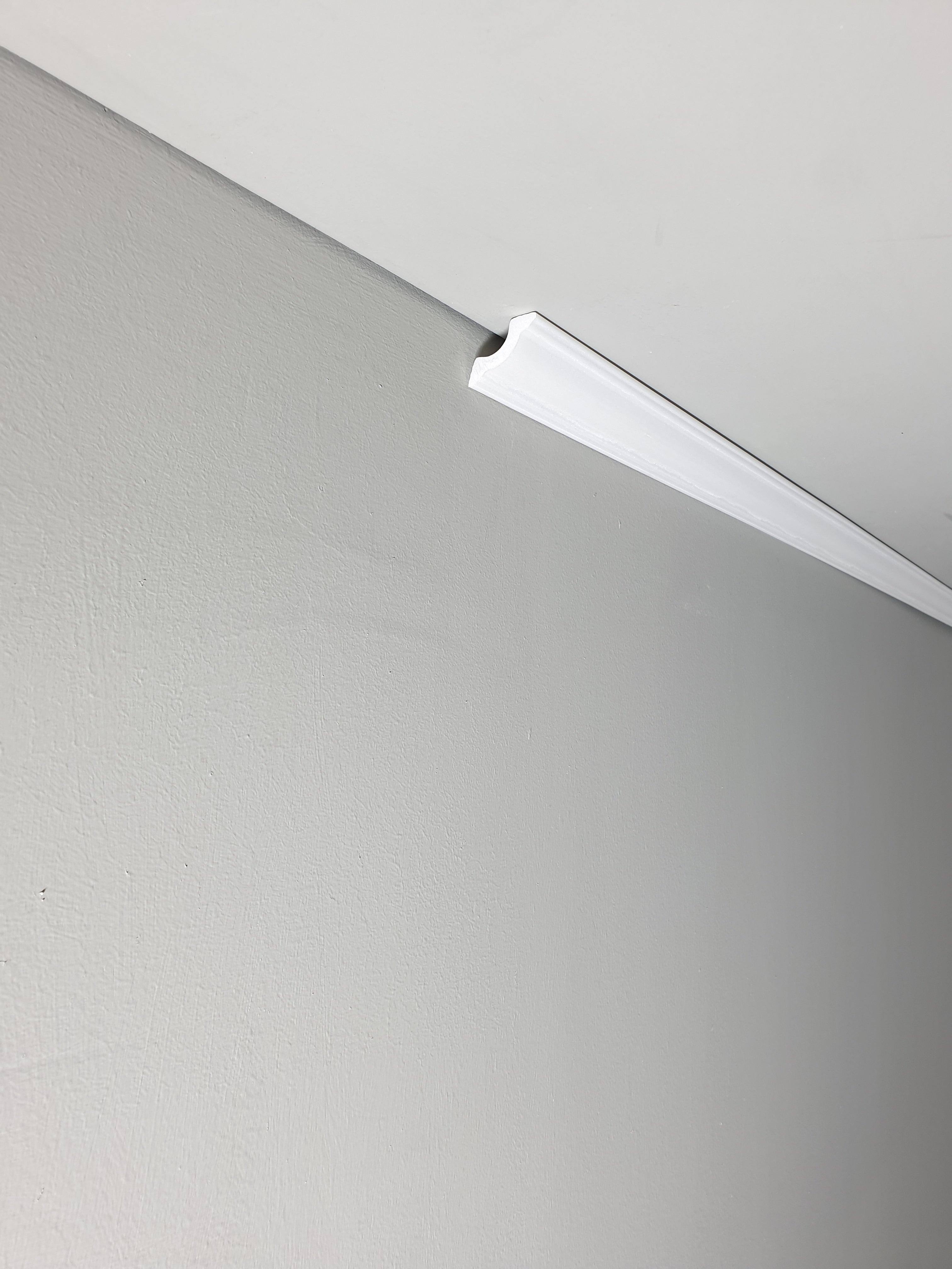 קרניז פוליסטירן דימוי קימור בולט