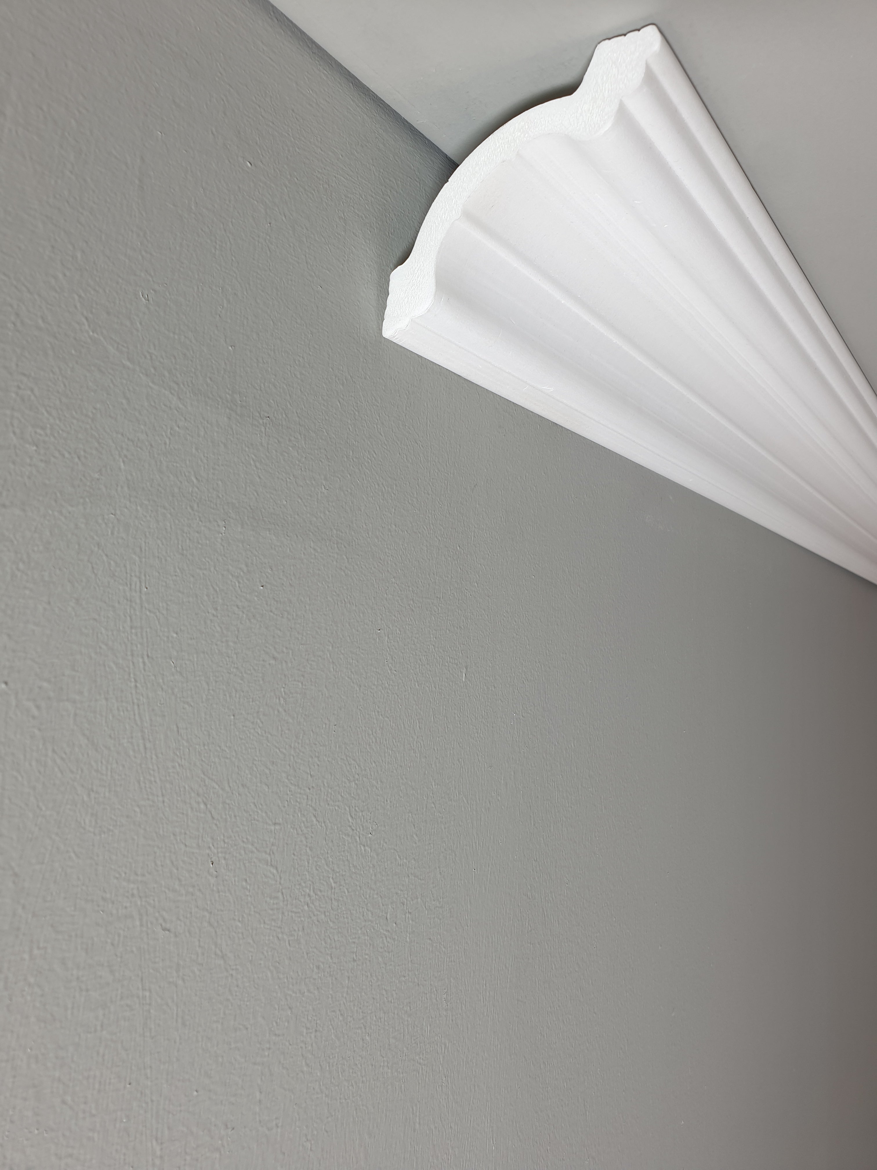 קרניז פוליסטירן בעיטורי פסים