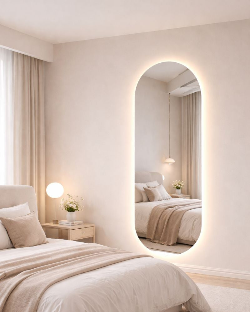 מראת קיר אובלית