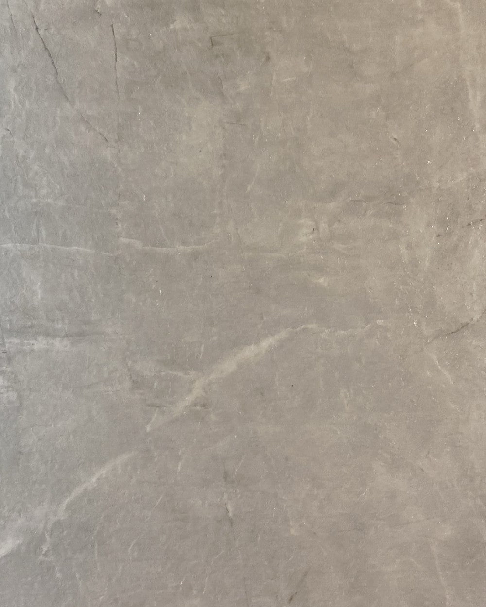 חיפוי קיר דמוי שיש גוון בהיר מבריק ואלגנטי-