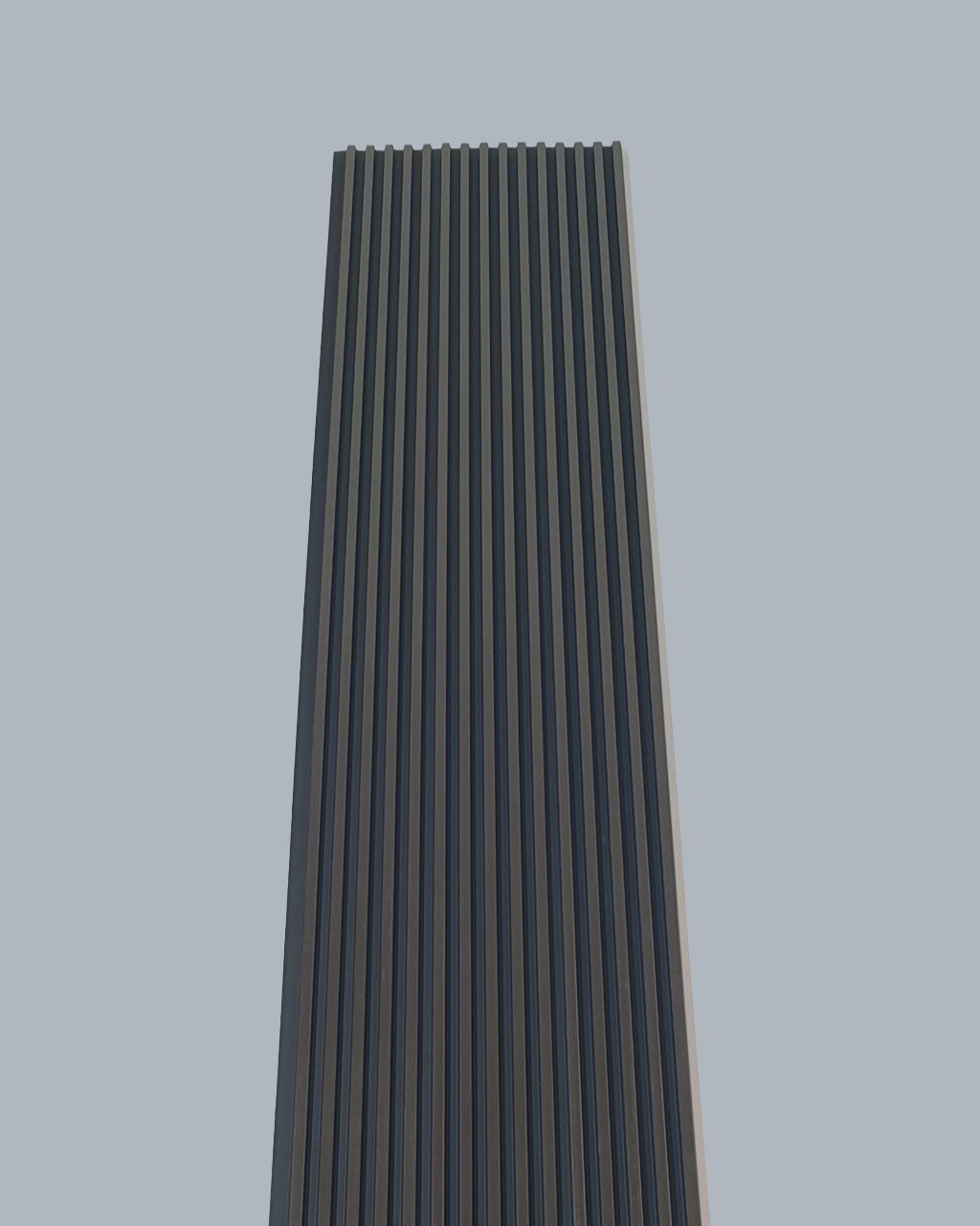 חיפוי קיר פסים דמוי עץ בגוון שחור מטאלי WP-08