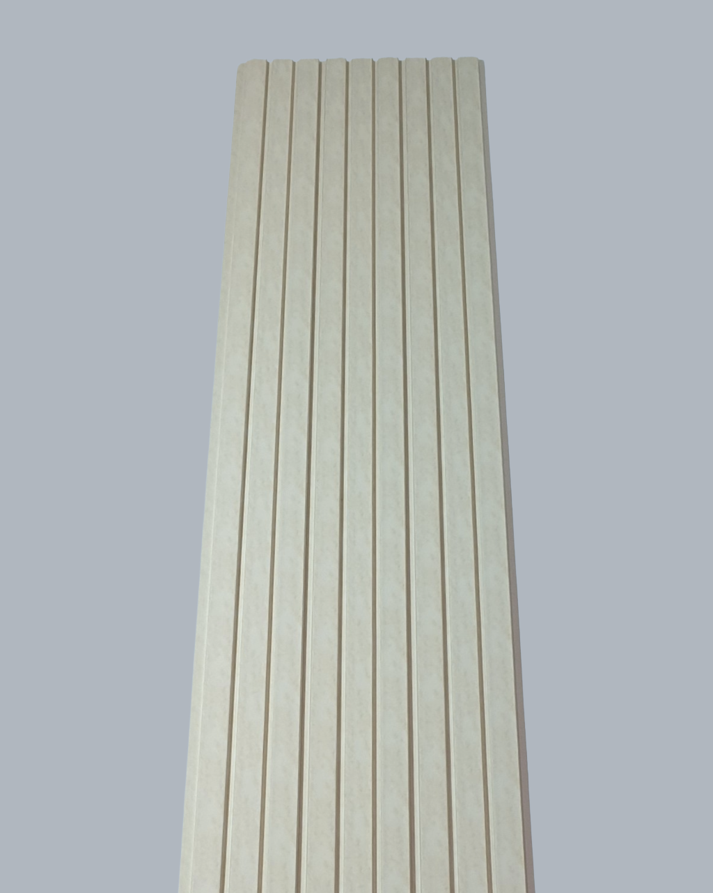 חיפוי קיר פסים צבע שמנת רך