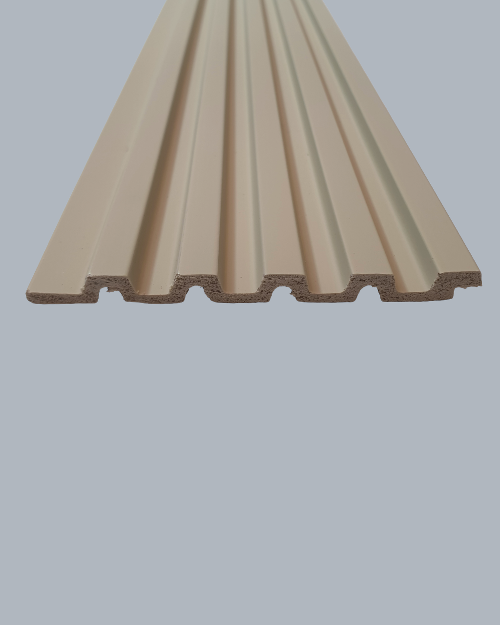 חיפוי קיר פסים צבע שמנת