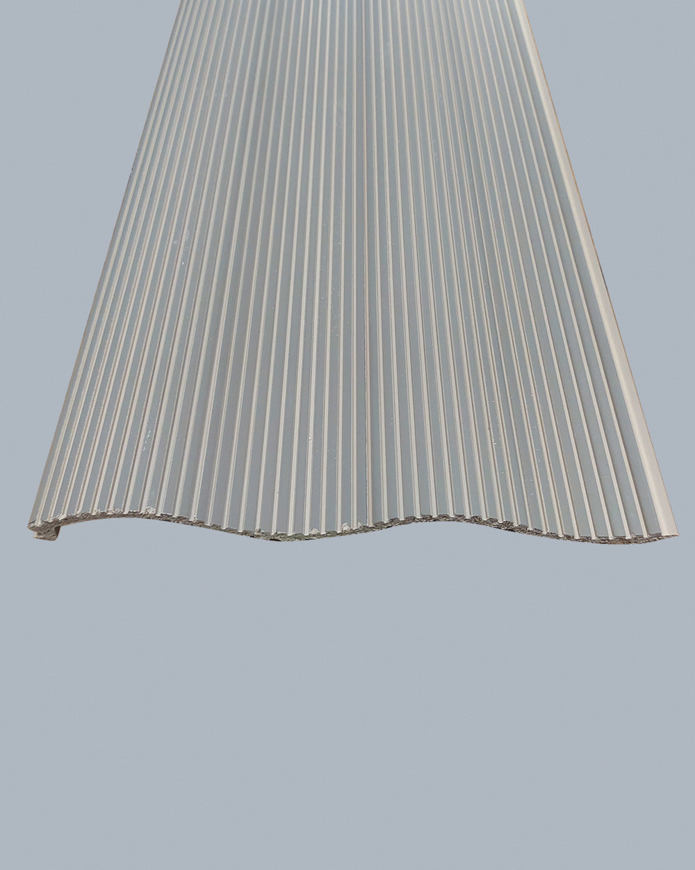 חיפוי קיר גלי צבע אפרפר