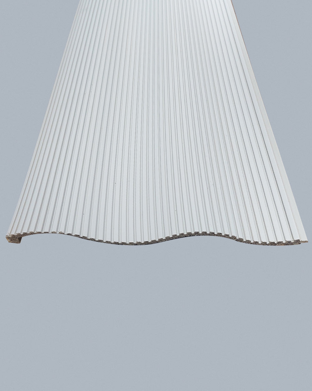 חיפוי קיר גלי צבע לבן