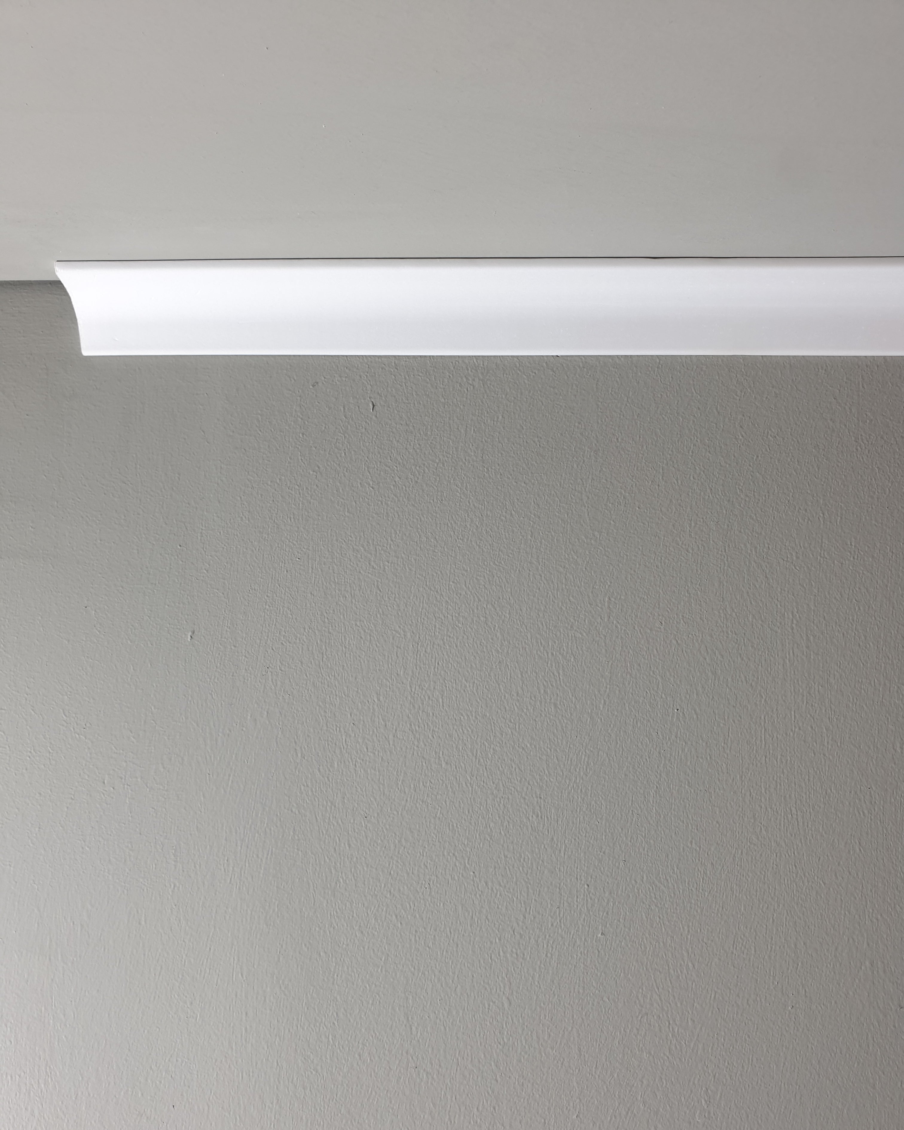 קרניז פוליסטירן דימוי מינימליסטי