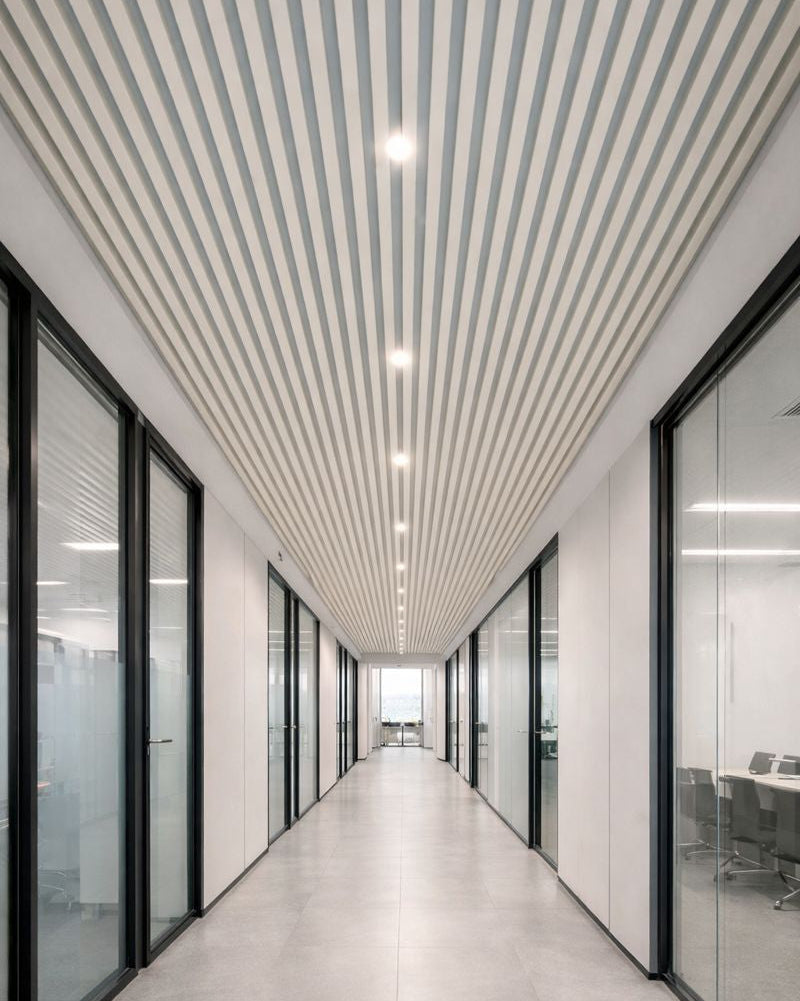 חיפוי קיר פורניר פסים