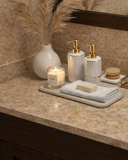 חיפוי קיר דמוי שיש גוון חום בהיר מט