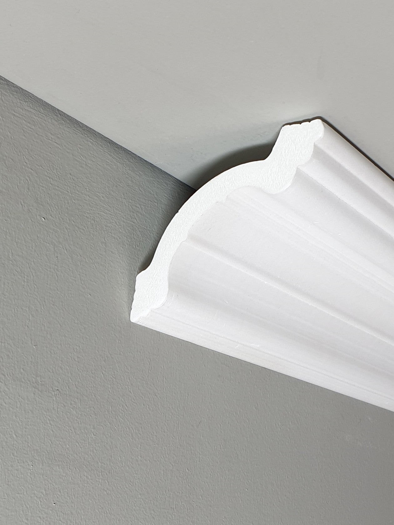 קרניז פוליסטירן בעיטורי פסים