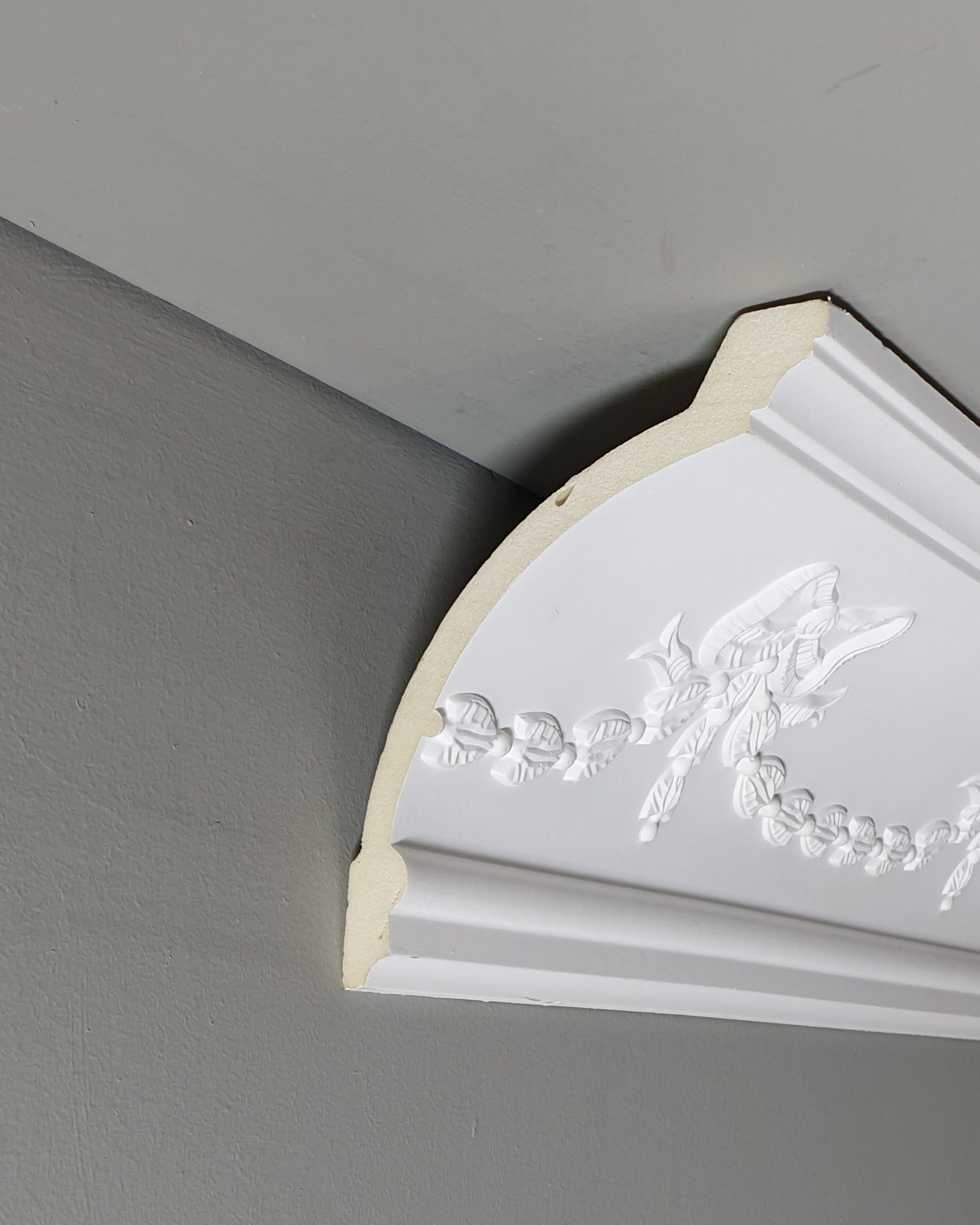 קרניז פוליאוריטן דימוי שרשת פרחונית