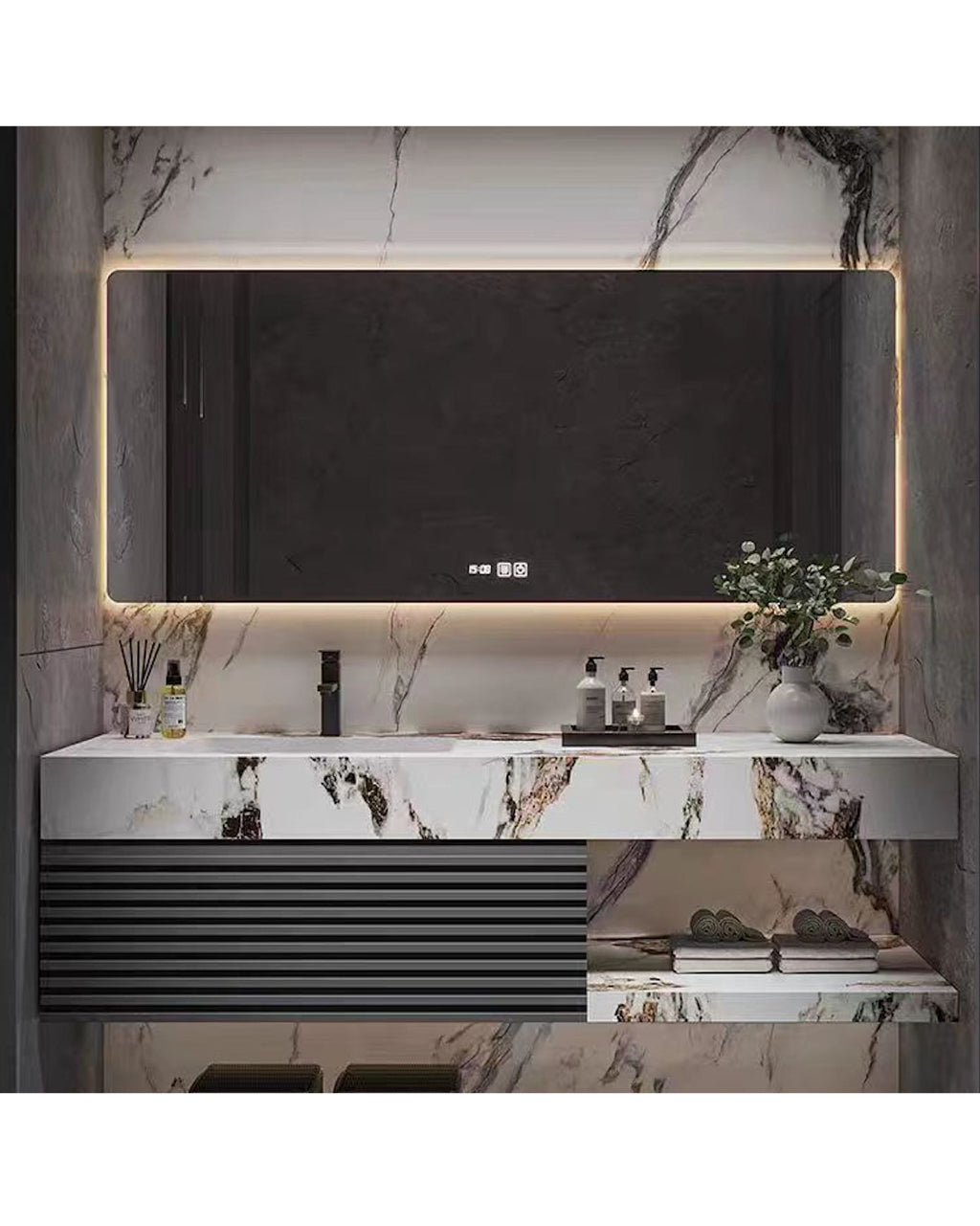 מראת קיר מלבנית עם פינות מעוגלות