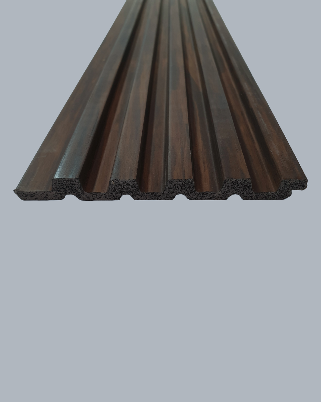 חיפוי קיר פסים דמוי דמוי עץ כהה מושחר