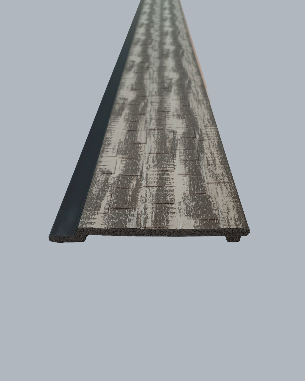 חיפוי קיר פסים דמוי עץ בגוון אפור שחור