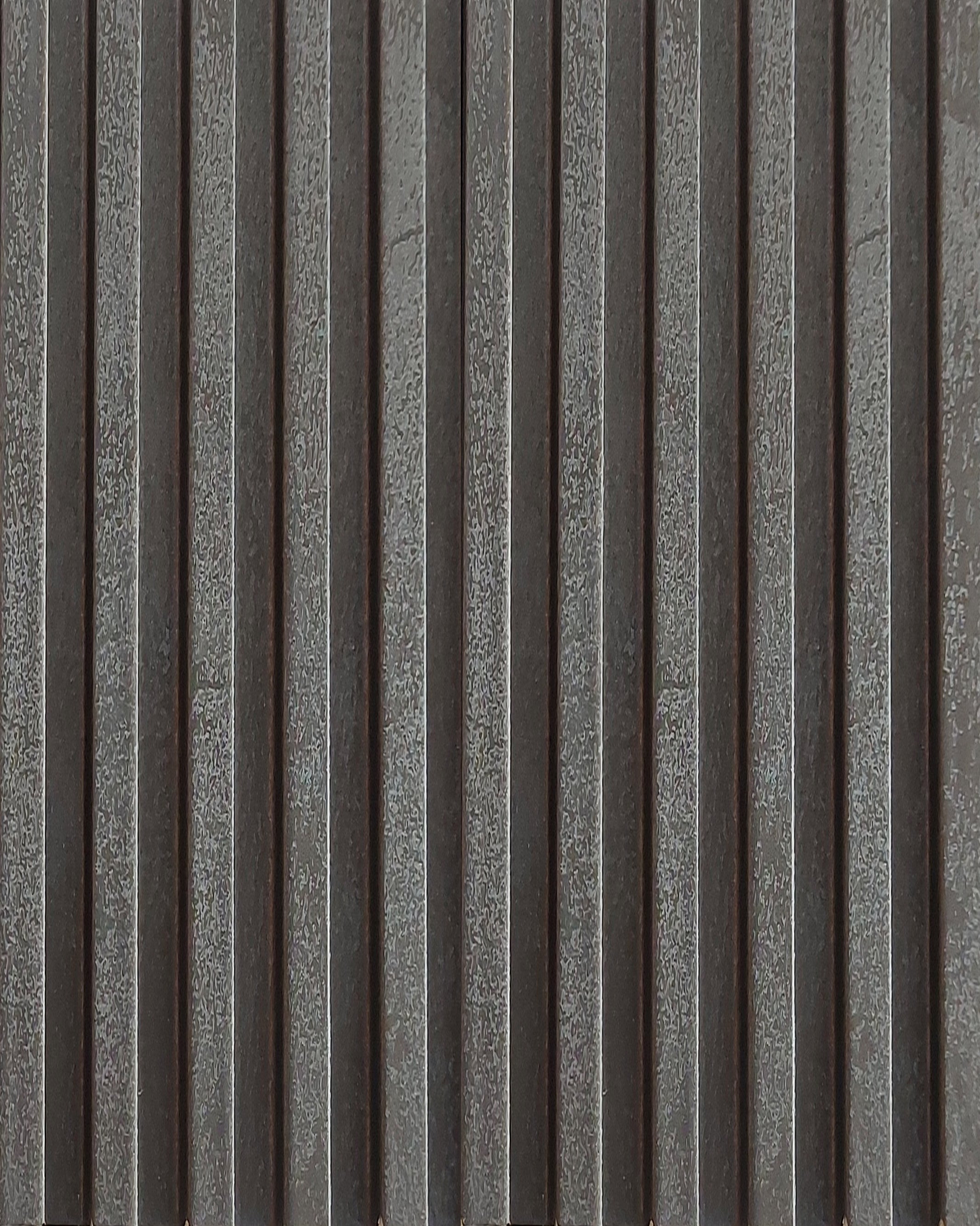 חיפוי קיר פורניר פסים