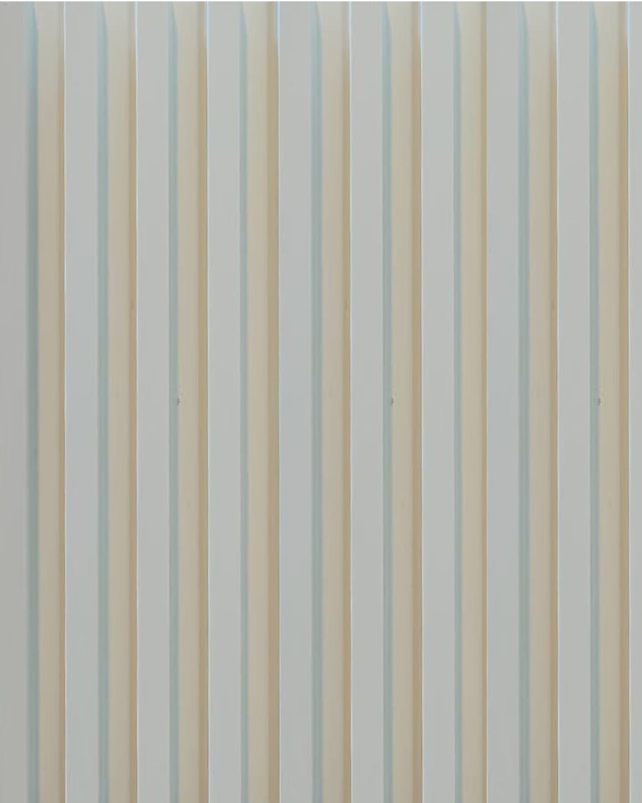 חיפוי קיר פורניר פסים